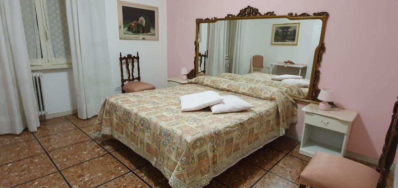 La Casa Di Chiara Apartment Roma Ngoại thất bức ảnh